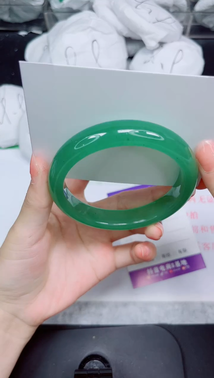 石英质玉手镯未镶嵌239-62.6