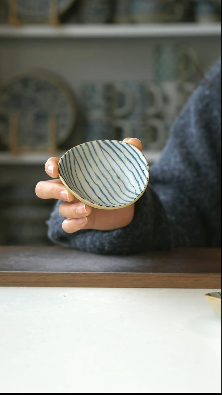 陶粗陶手绘条纹异形蘸料碟9cm@7-7@