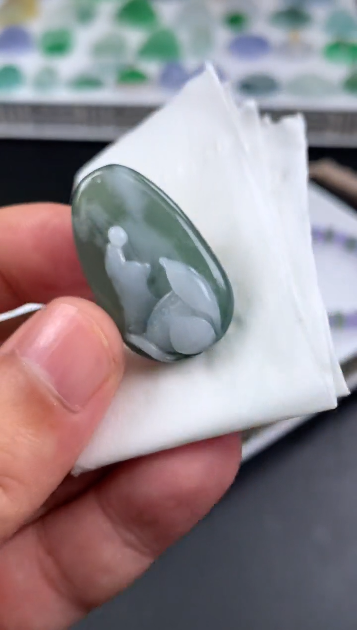 【闪购商品】定制翡翠未镶嵌翡翠