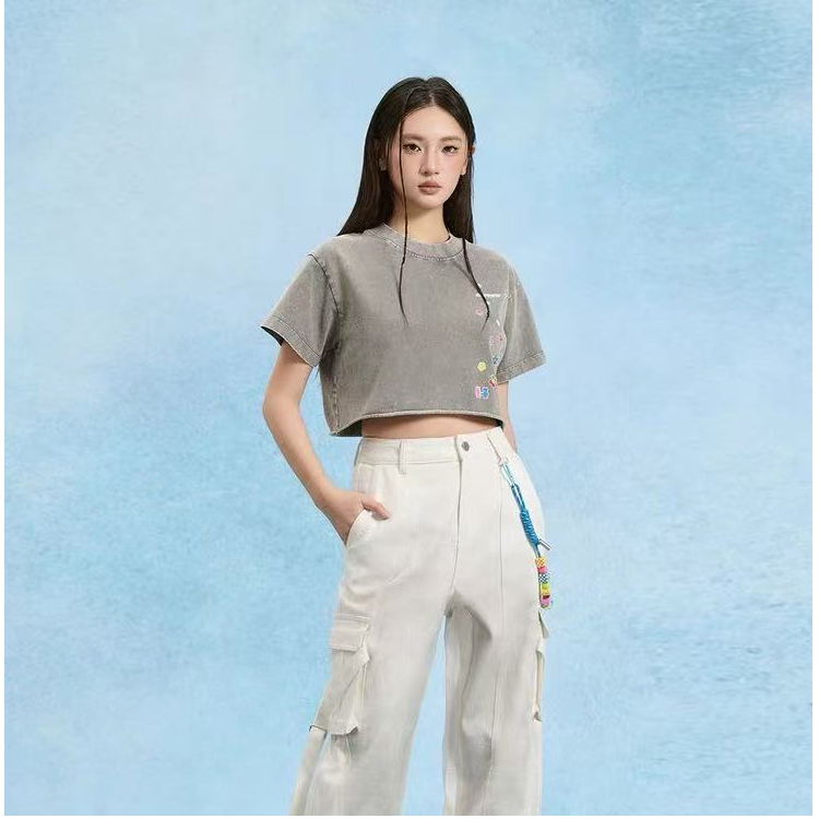 【LOCAT】SOFITTE 做旧水洗贴纸印花短款T恤  SOF-252-1273