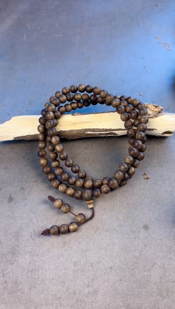 沉香沉香碎屑老白奇08圆珠多圈多样性发一