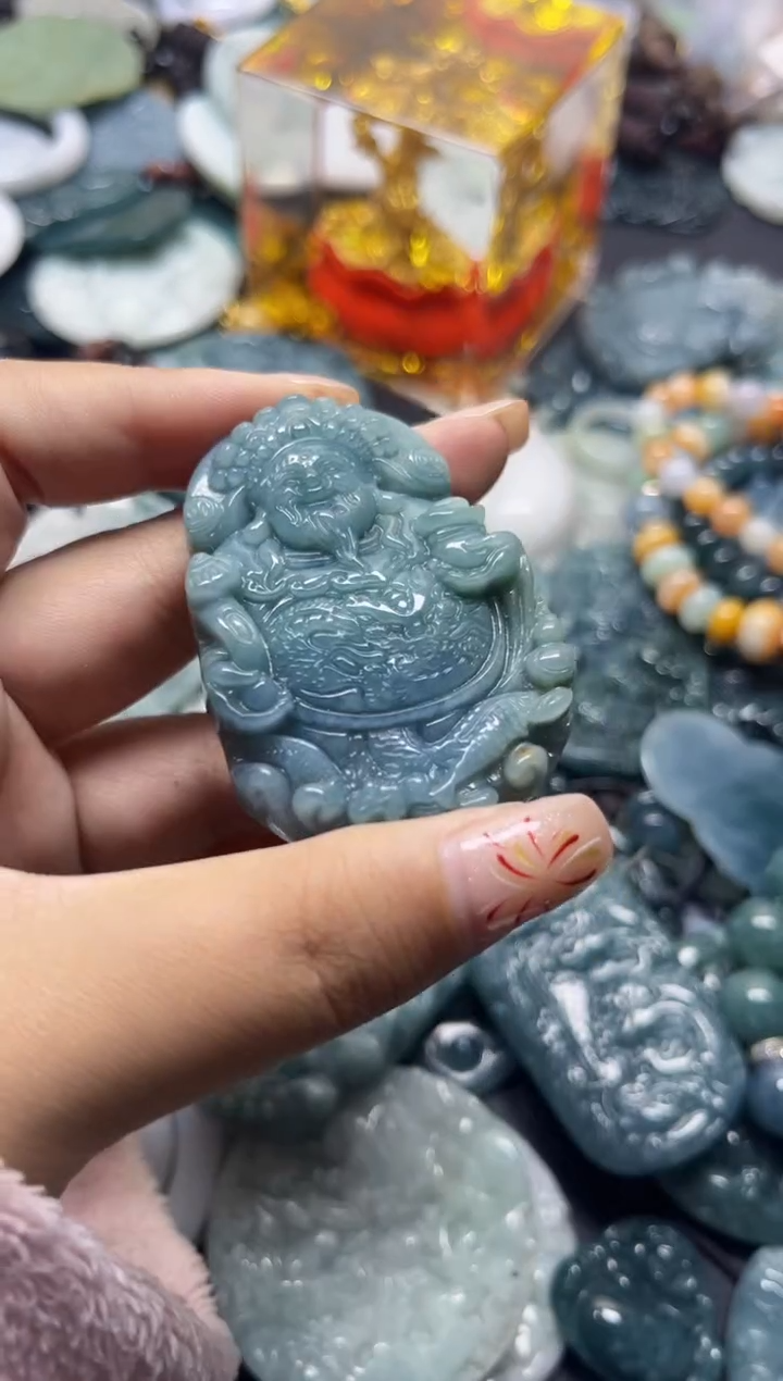 【闪购商品】翡翠颈饰未镶嵌翡翠