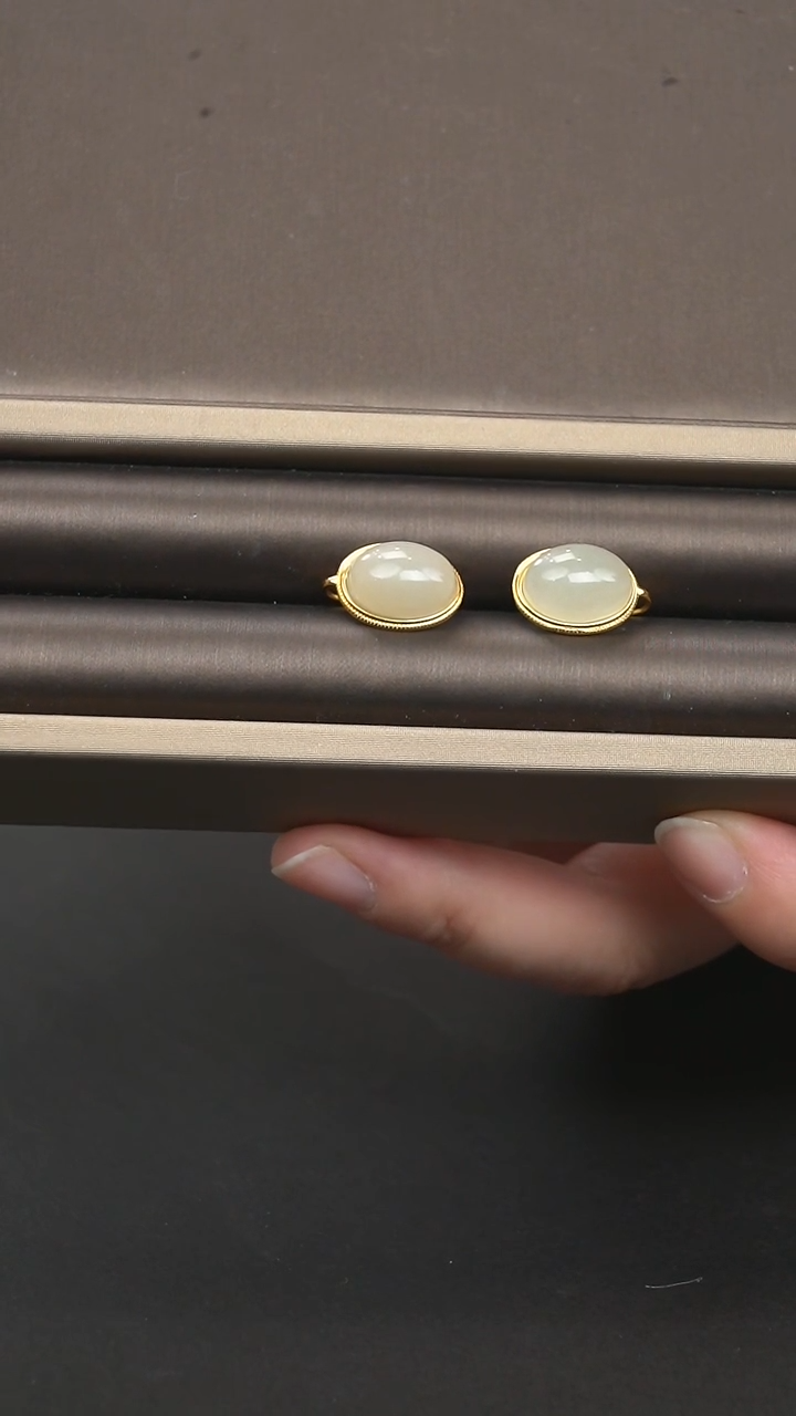 【闪购商品】和田玉耳钉银S925镶嵌耳钉