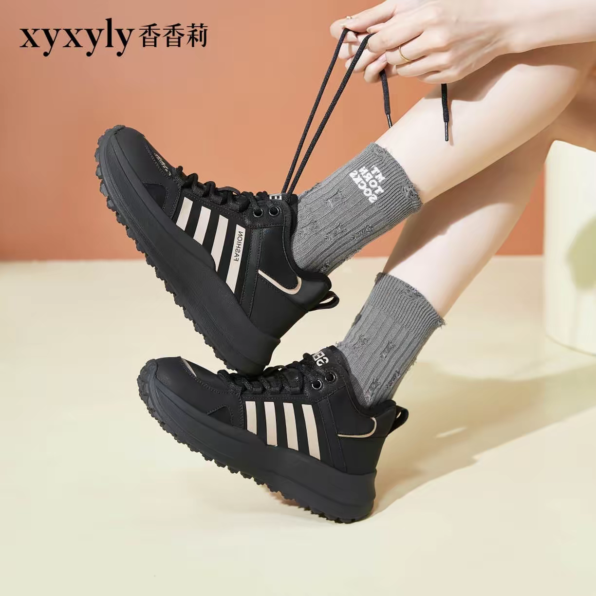 香香莉28775系带透气冬季潮流加绒保暖时尚休闲鞋纯色潮鞋时尚