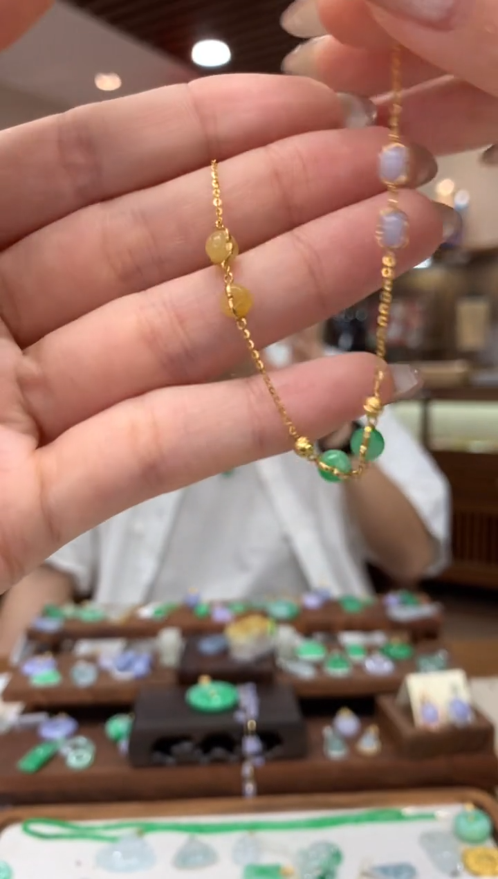 【闪购商品】18K金镶嵌翡翠手链手链