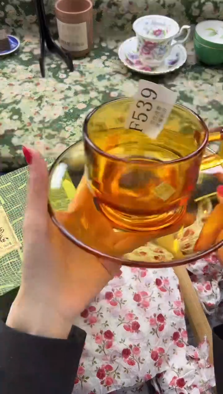 手工艺品琉璃请***贝       F539