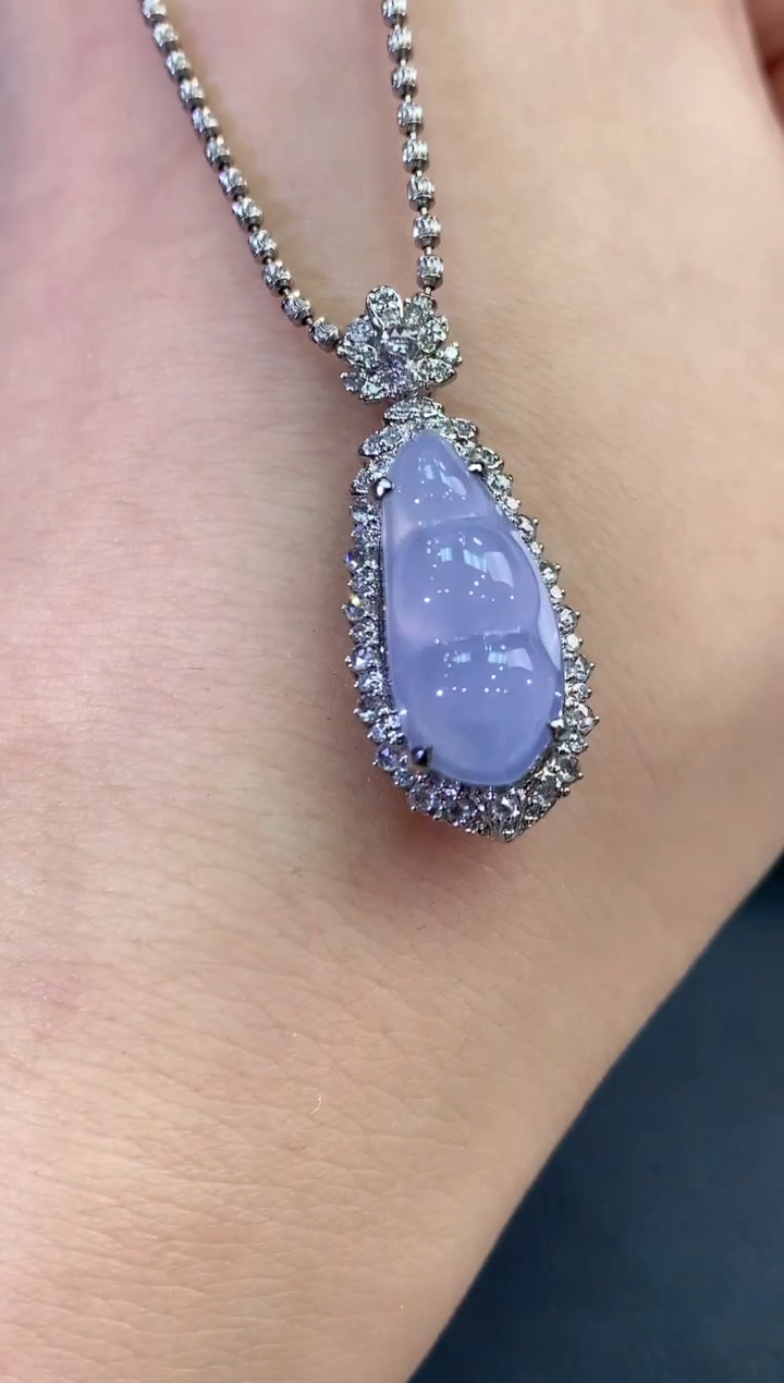 【闪购商品】翡翠吊坠(不含链)18K金镶嵌B111   有色差