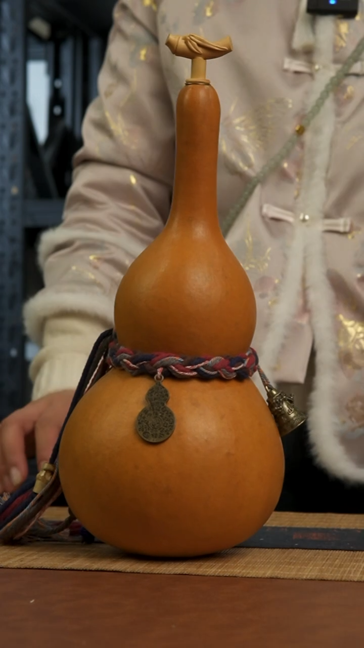 942号 天然热水酒葫芦 一物一拍（有瑕介意勿拍）