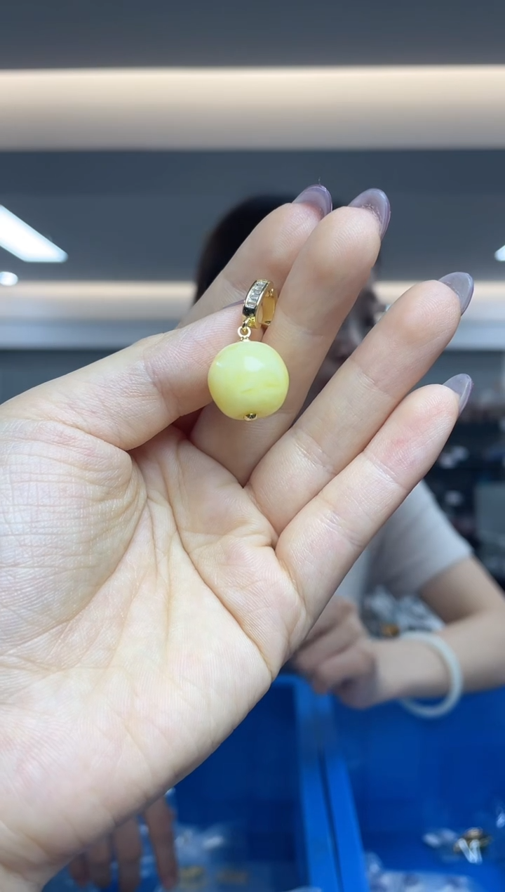 未镶嵌蜜蜡裸石（多样性发一件）