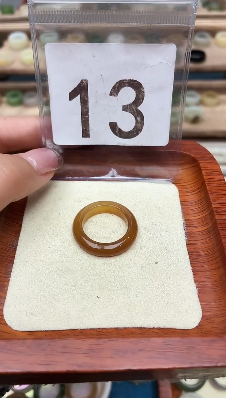 未镶嵌戒圈和田玉15号