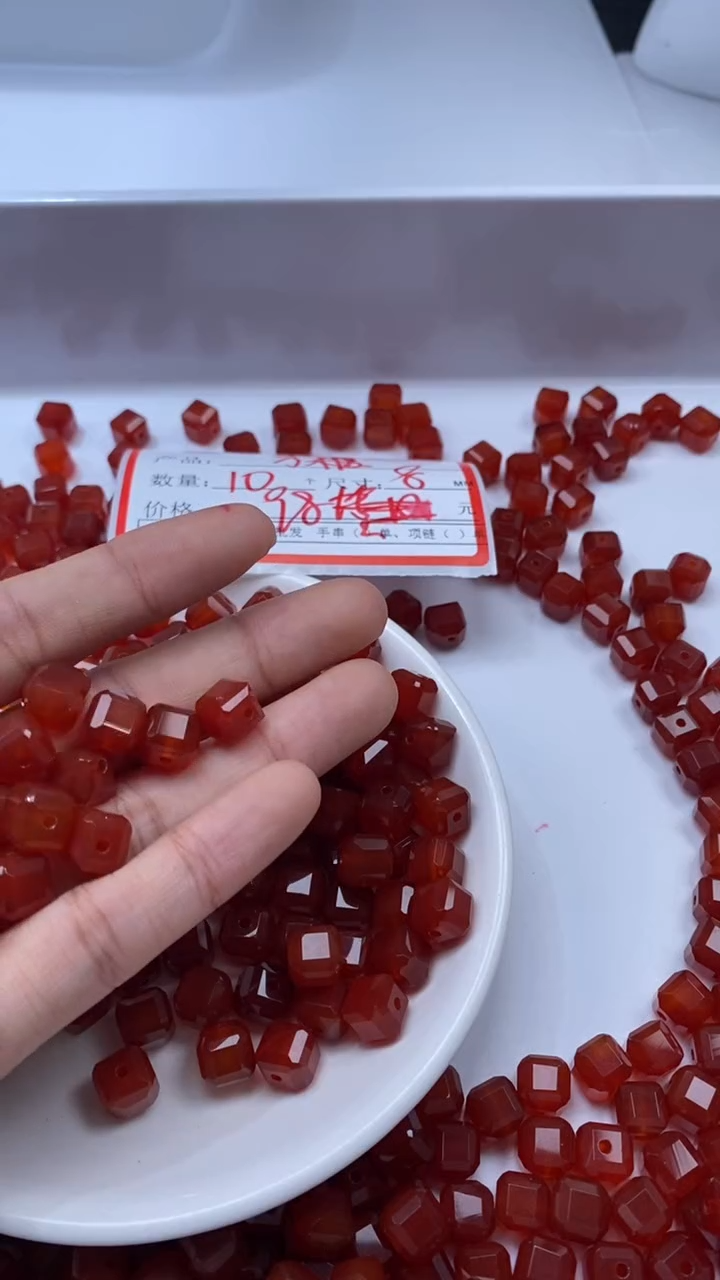 未镶嵌颈饰玛瑙/玉髓W3107-南红色方糖8mm*10颗