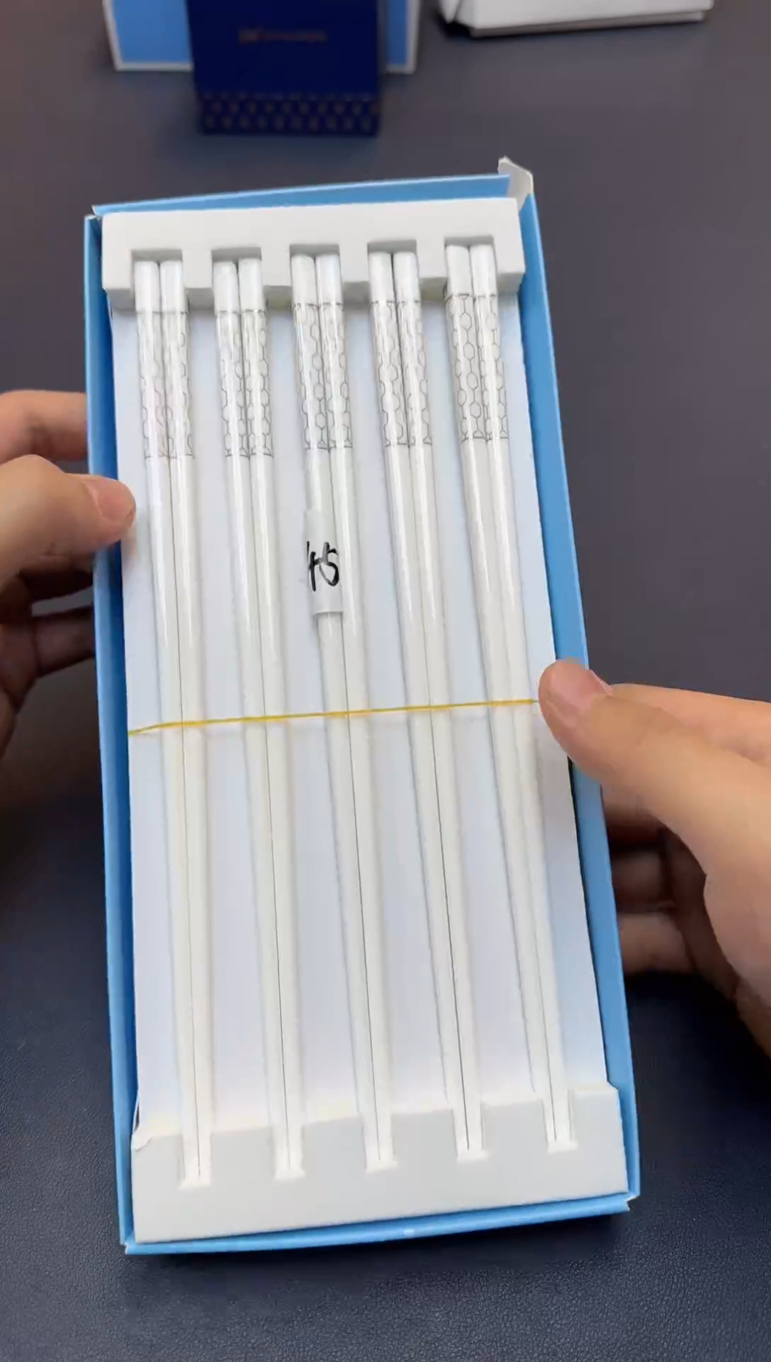 瓷片新号开播，全场大漏@@Y345