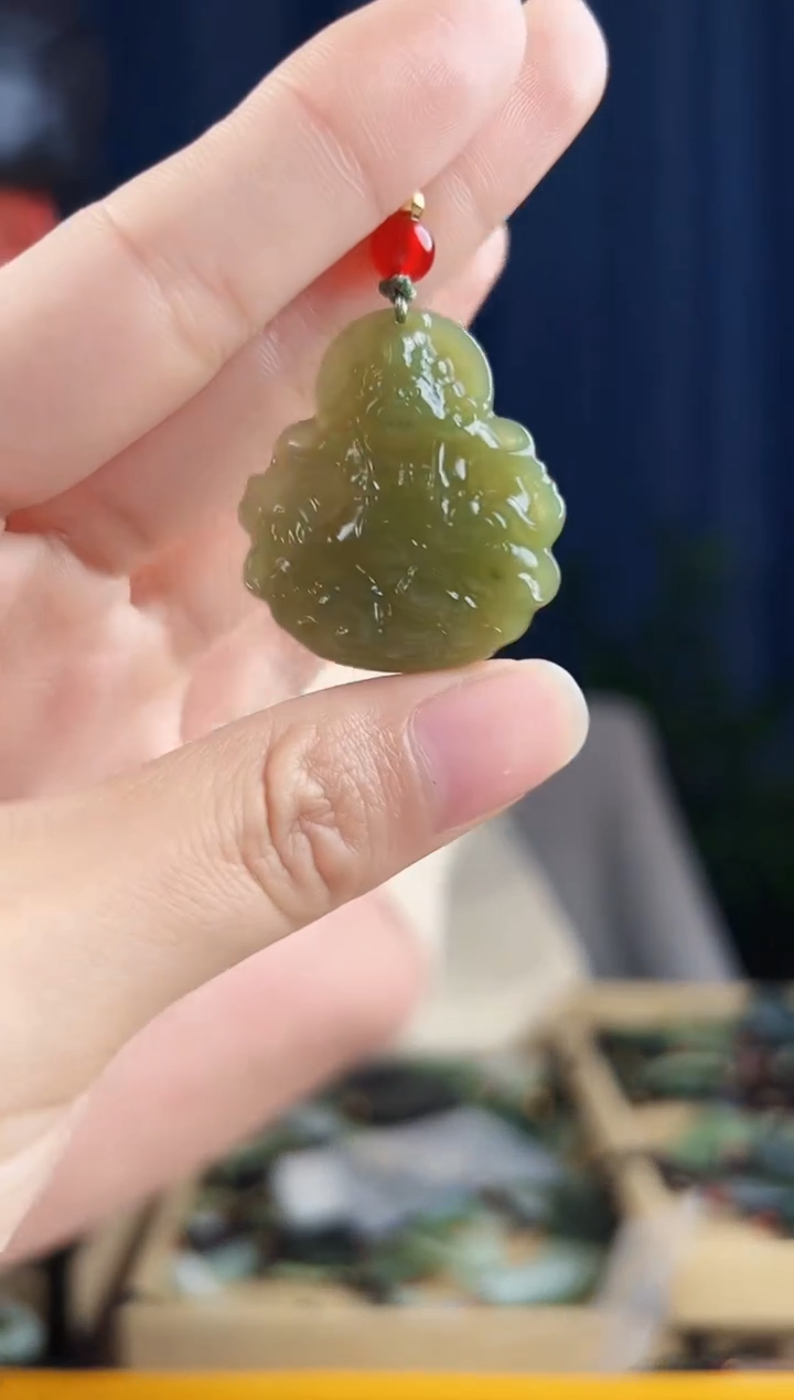 颈饰未镶嵌和田玉拍一发一，多样性发货