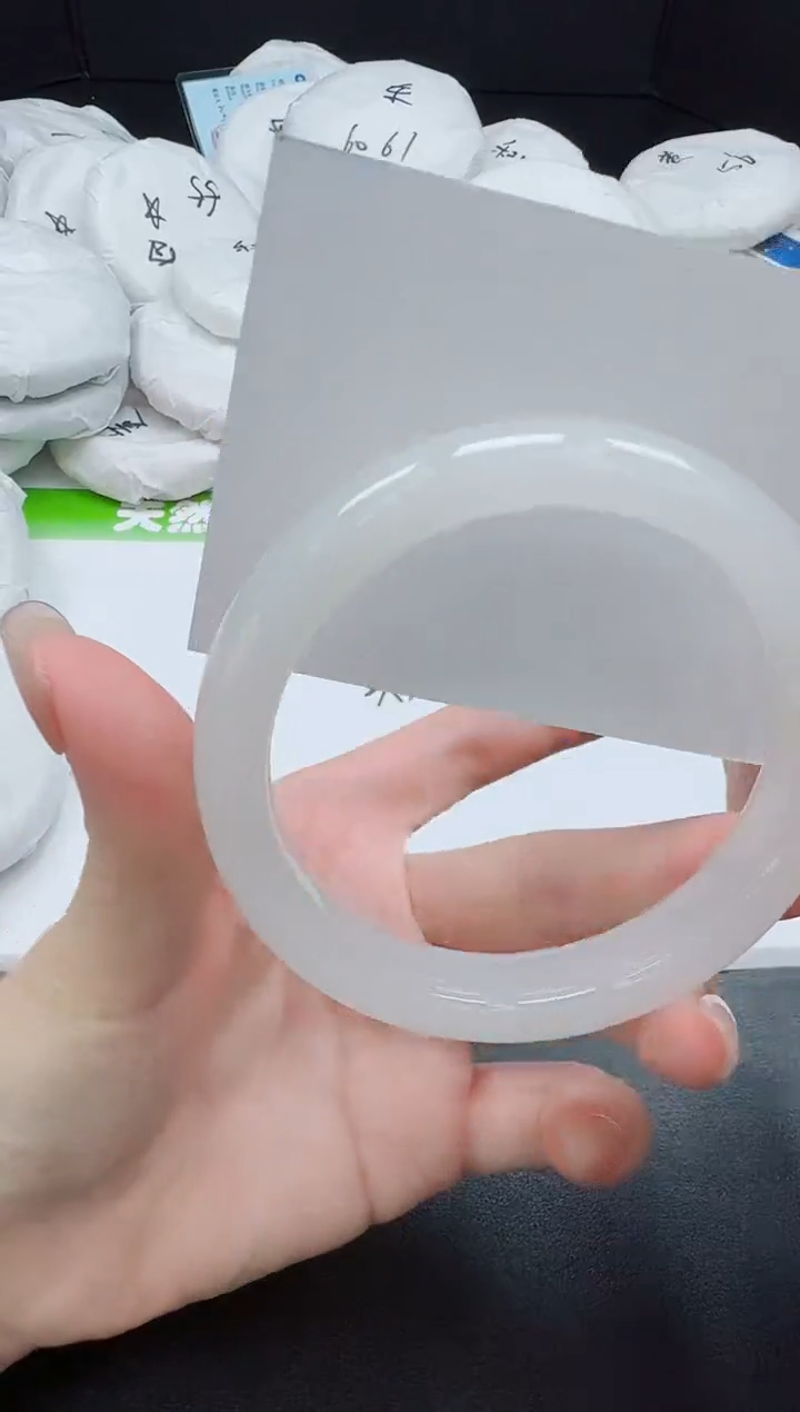 石英质玉手镯未镶嵌006-5960