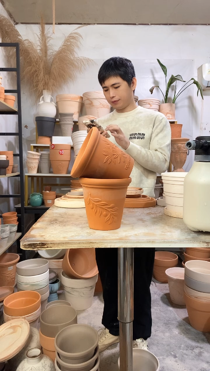 瑕疵无售后16*15红陶浮雕随机 1盆无托