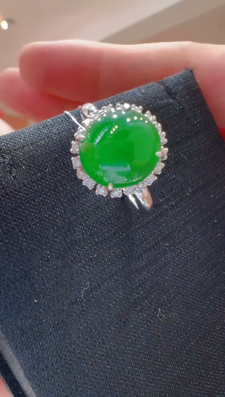 【闪购商品】翡翠戒指18K金镶嵌           