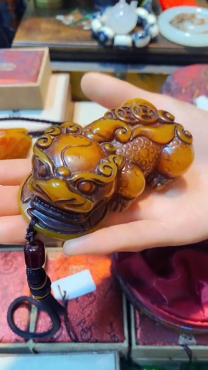 【闪购商品】琥珀裸石未镶嵌主播推荐主播推荐