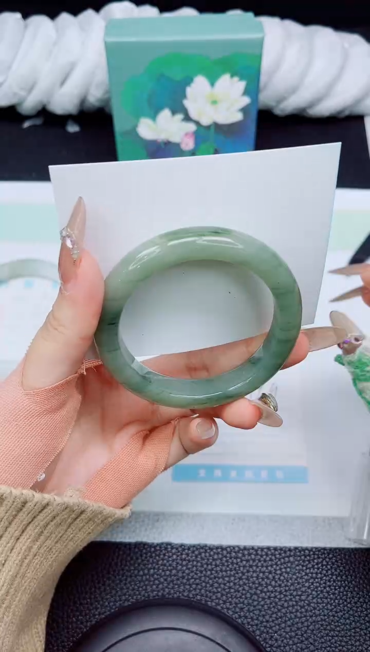 石英质玉未镶嵌手镯A260-54