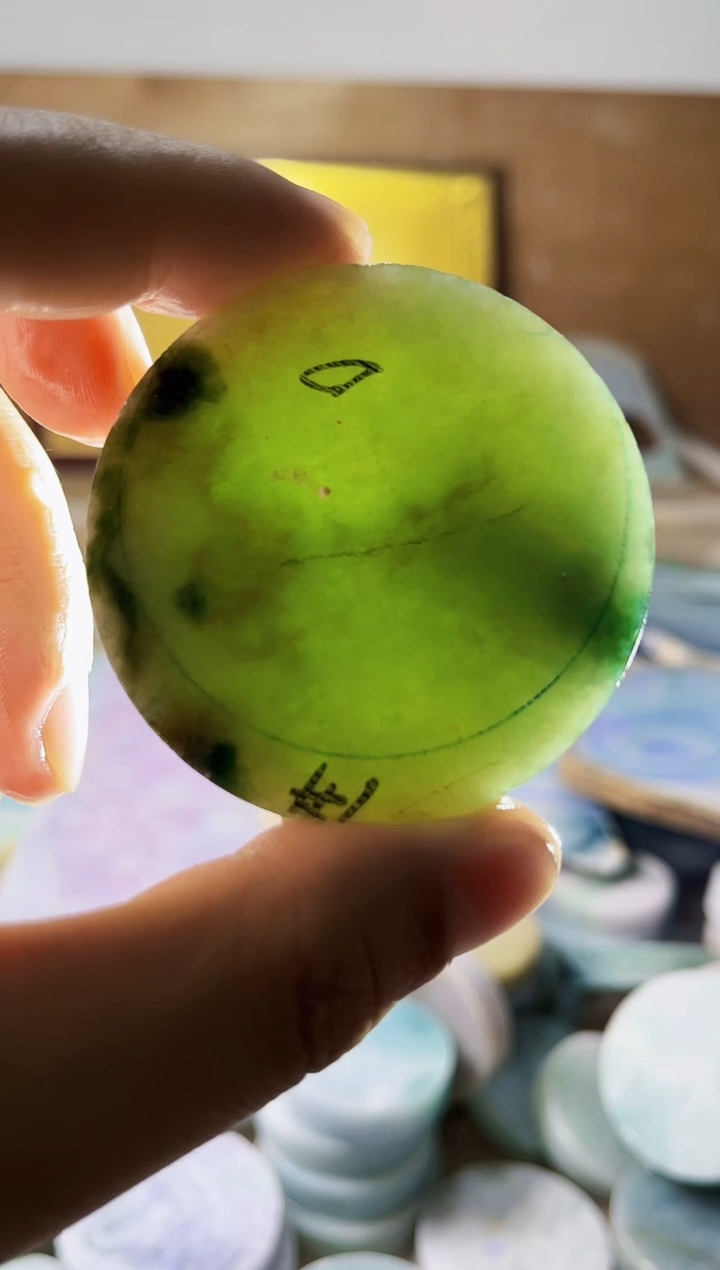 【闪购商品】翡翠挂件未镶嵌翡翠A货郭壹777