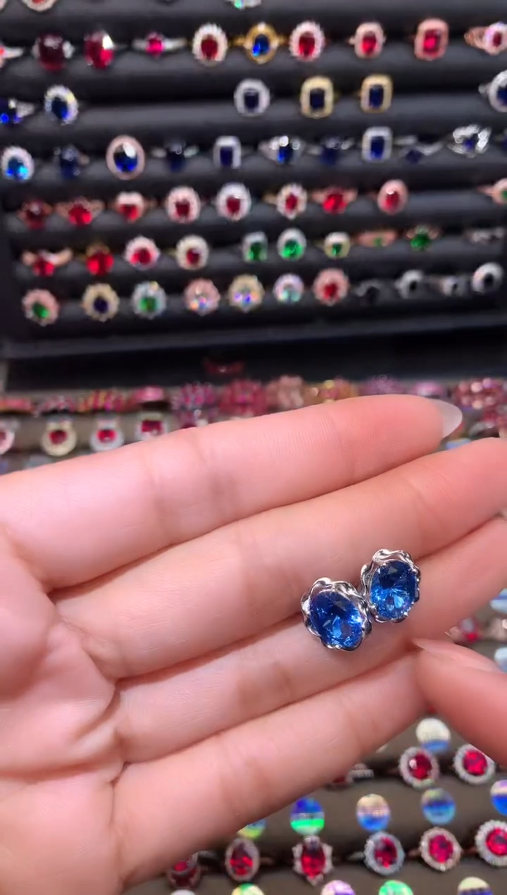 【闪购商品】蓝宝石耳饰银S925镶嵌1矢车菊