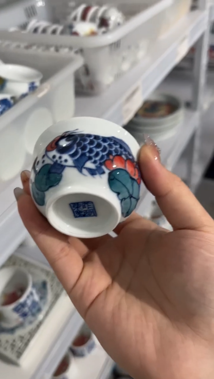 昨明手绘小卢氏杯（福利价格）