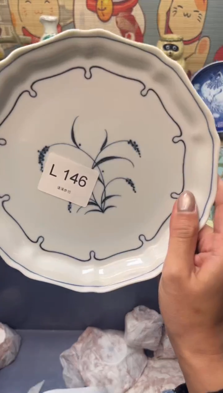 瓷片春***妍     L146