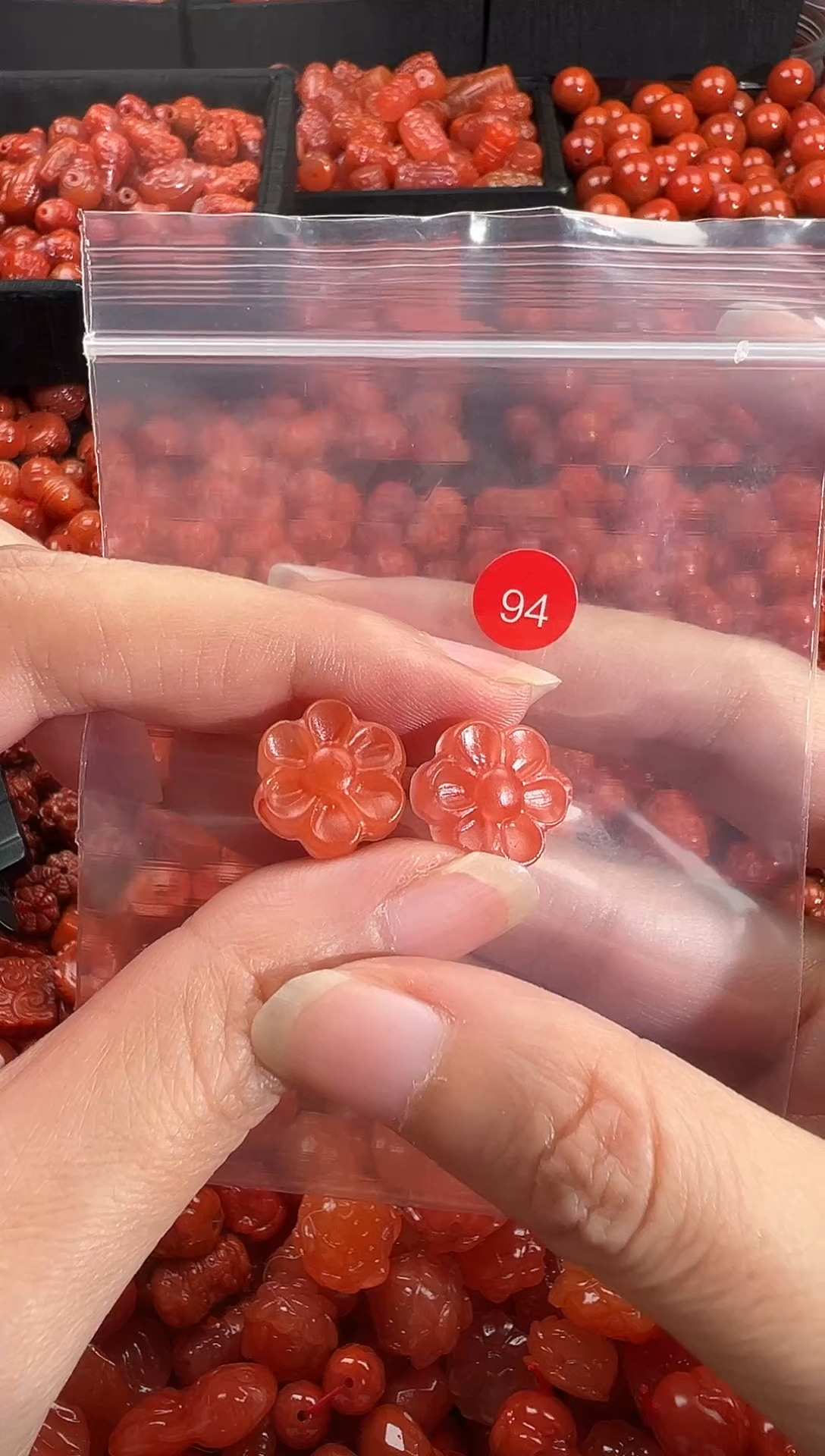 颈饰未镶嵌南红玛瑙1