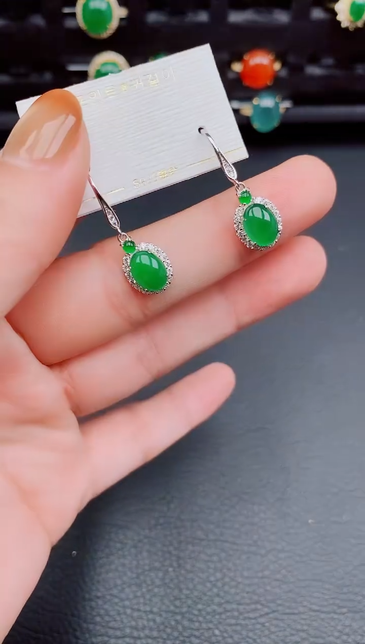 【闪购商品】翡翠耳饰银S925镶嵌天然a货翡翠245