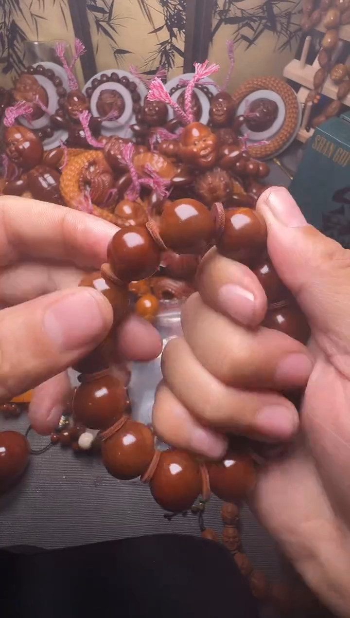 手串橄榄核光珠一个