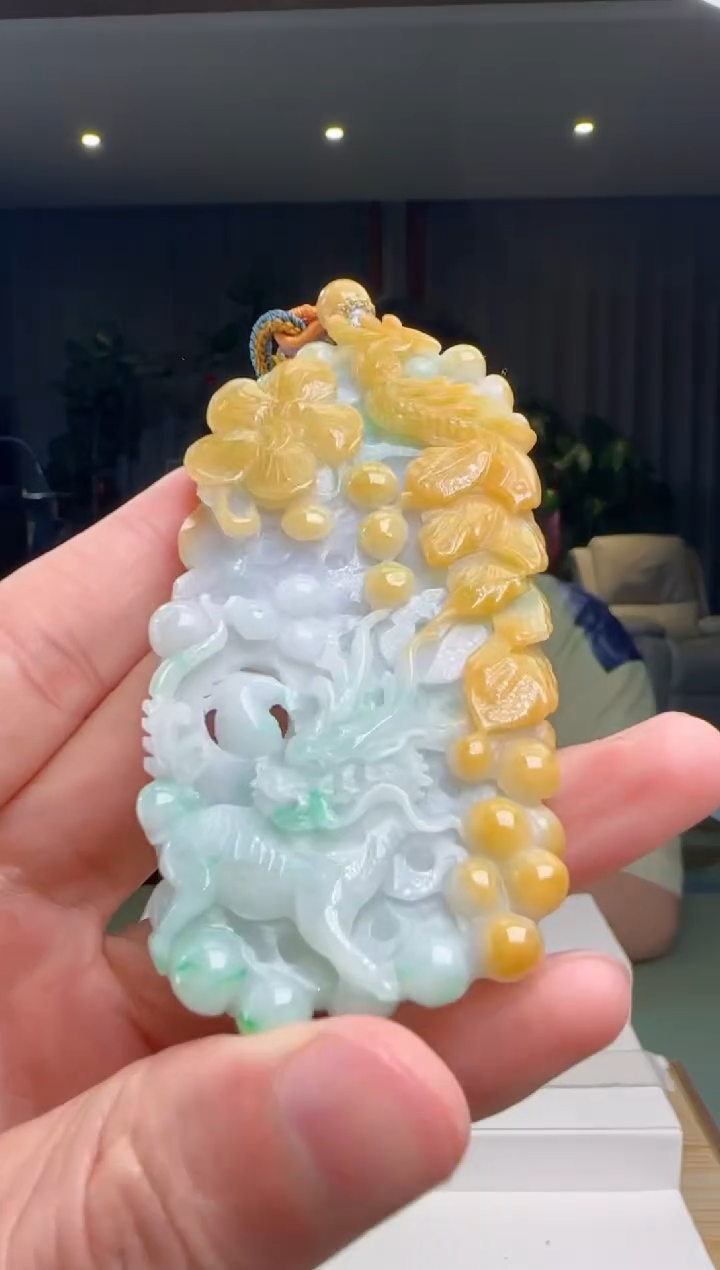 【闪购商品】翡翠颈饰未镶嵌DY@@960Q3J14849