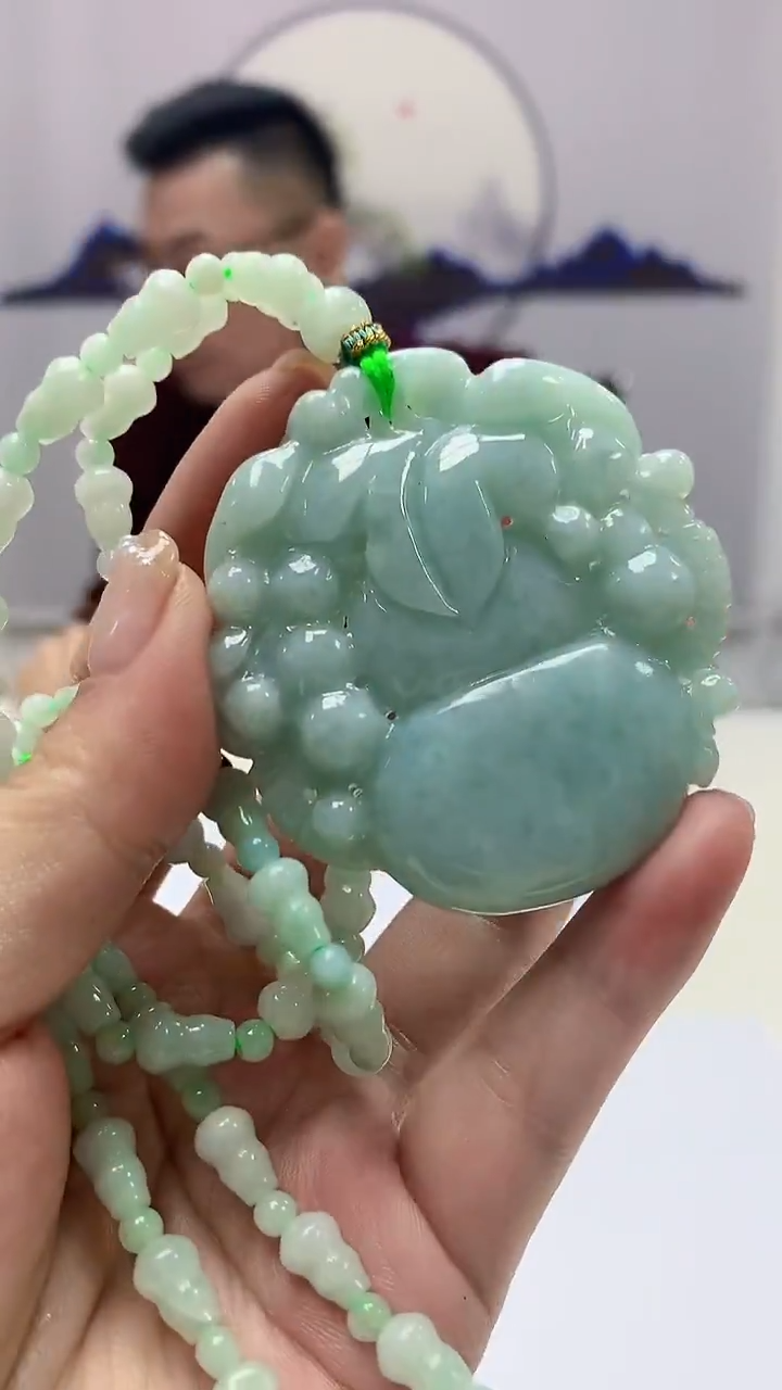 【闪购商品】定制翡翠未镶嵌5152ms-毛货葫芦赠珠链88