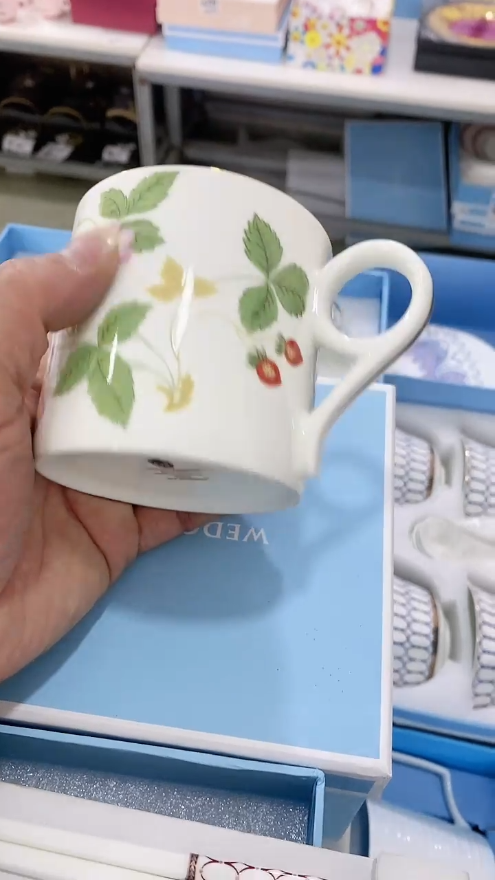 瓷片锅碗瓢盆一件不留@@1