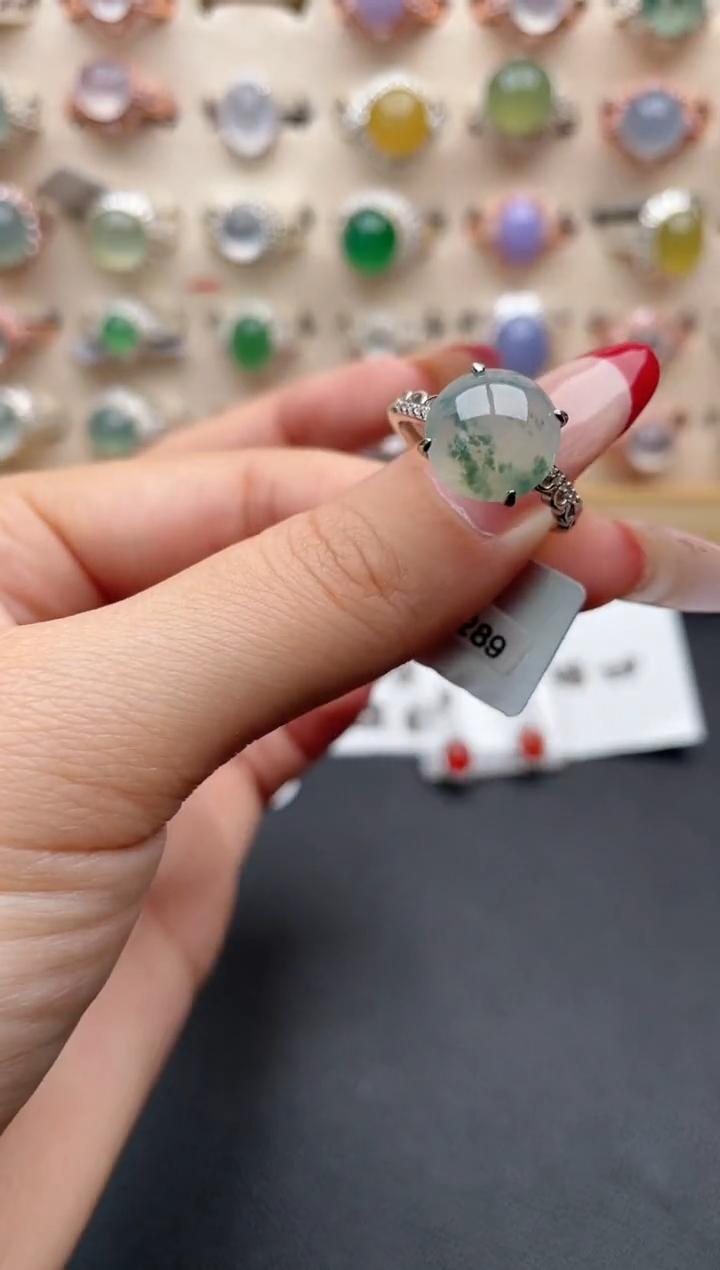 【闪购商品】翡翠戒指银S925镶嵌一物一证一礼盒