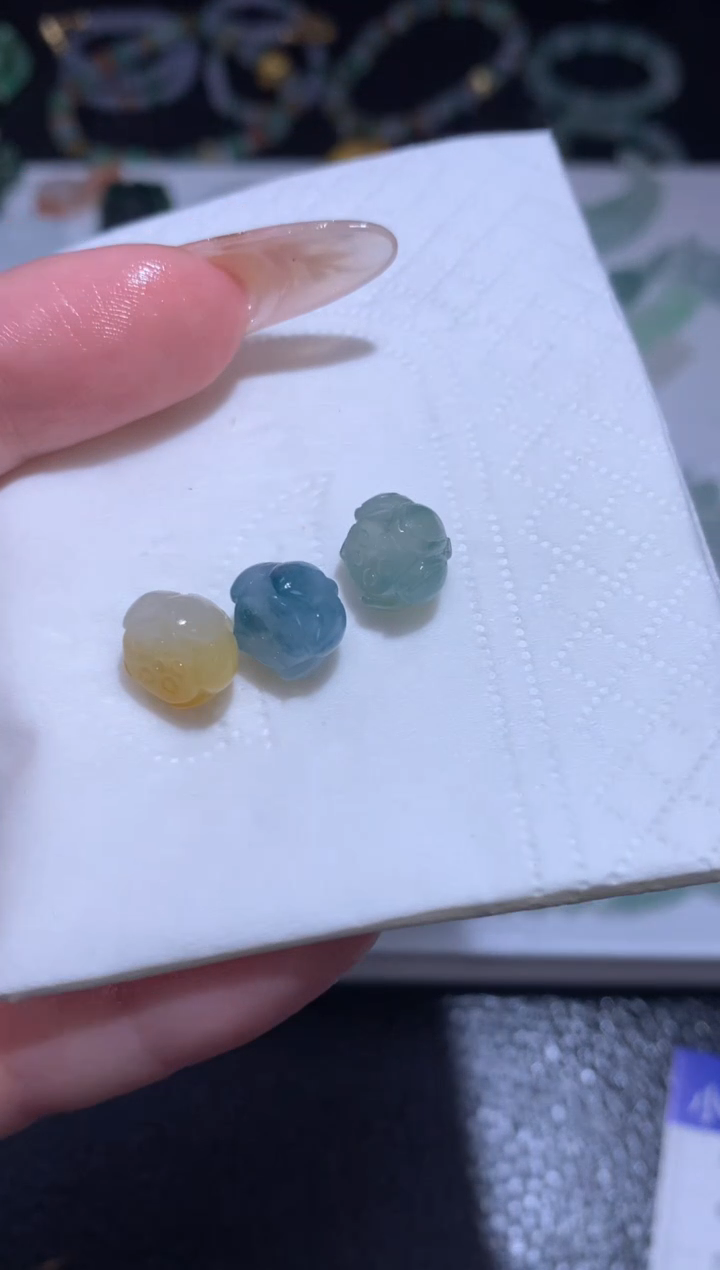 未镶嵌定制翡翠小*三颗莲花珠