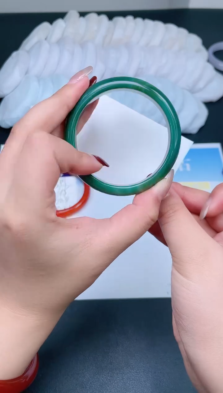 【闪购商品】石英质玉手镯合金360-56.9