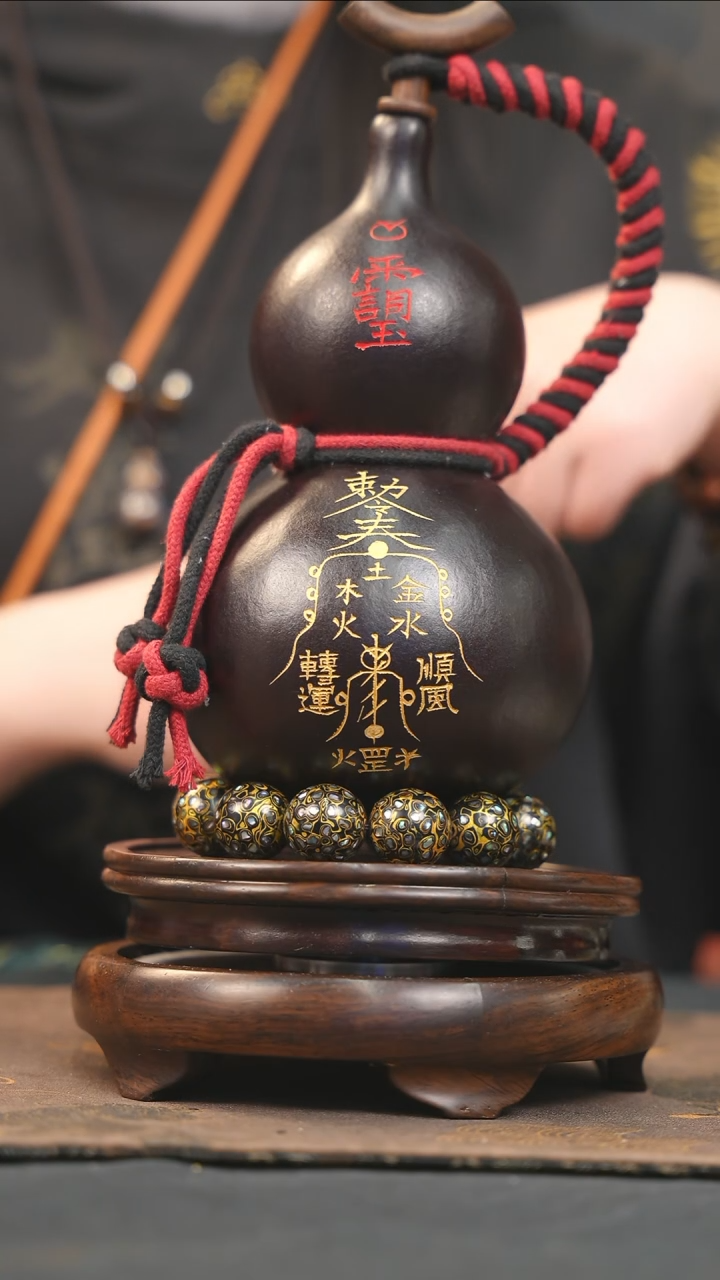 【闪购商品】YK238大漆酒葫芦不包手串及旋转底座