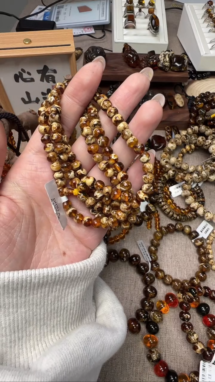 【闪购商品】琥珀手链未镶嵌抚顺琥珀