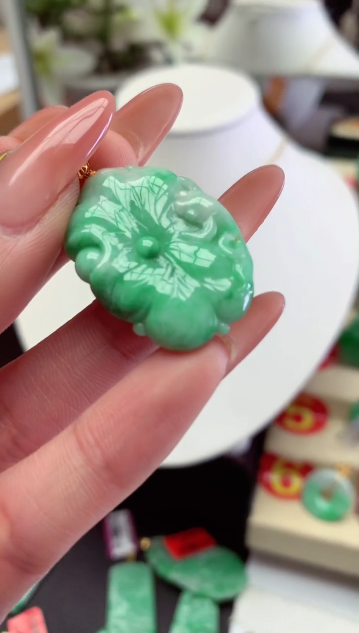 【闪购商品】翡翠颈饰18K金镶嵌挂件