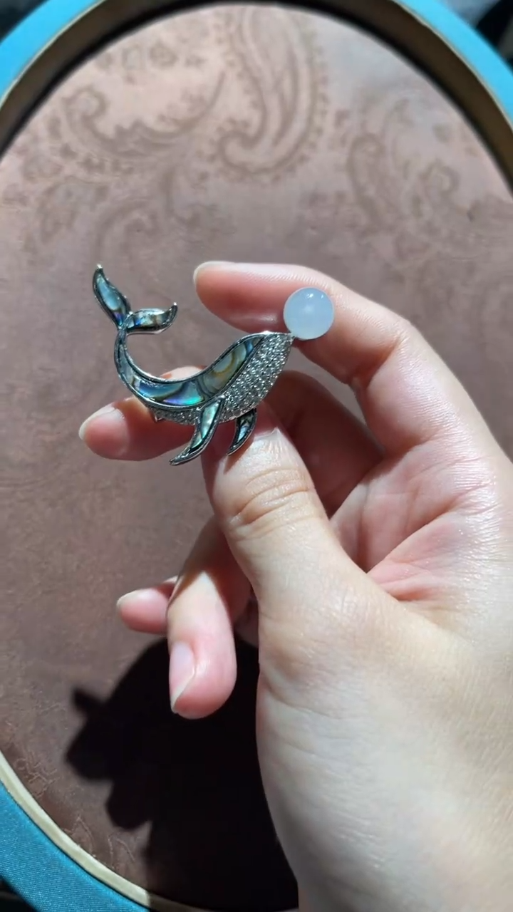 翡翠合金吊坠(不含链)红翡绿翠