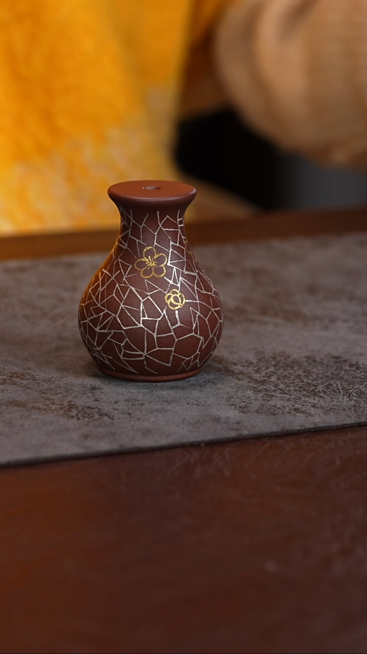 【闪购商品】紫砂茶杯描金银 冰裂 盖置
