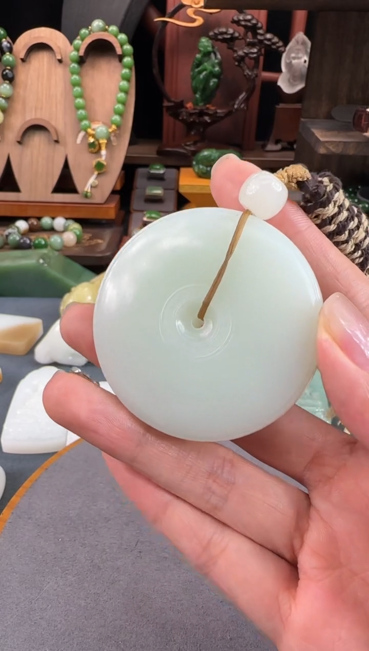 【闪购商品】和田玉吊坠未镶嵌1