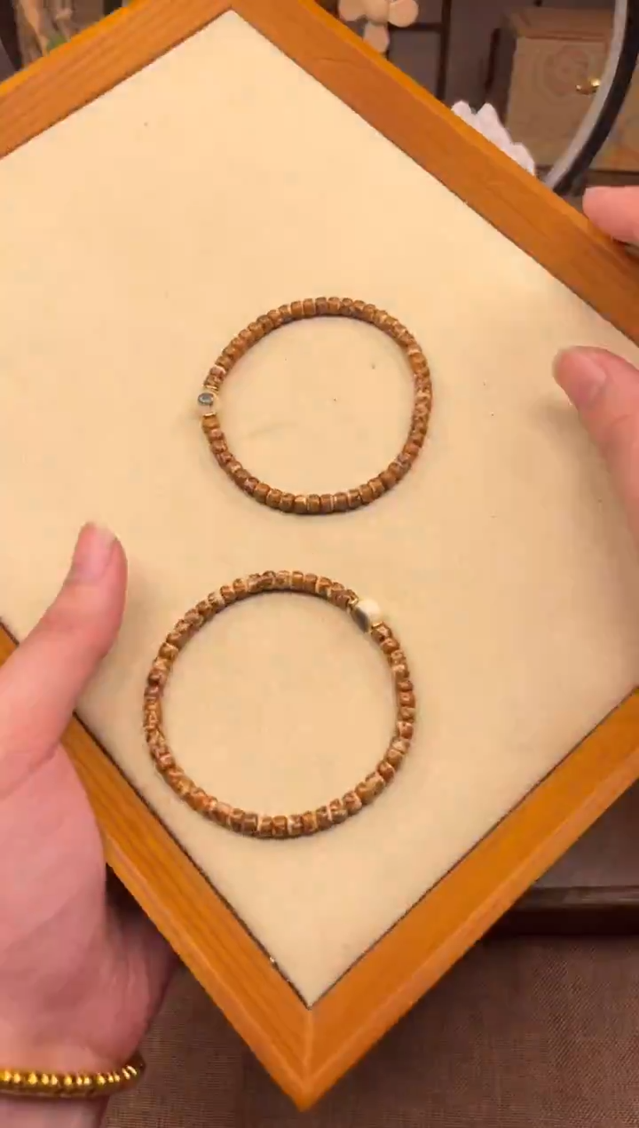 手串紫金鼠5*4熊猫火焰纹带蓝眼