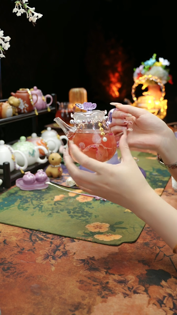 【闪购商品】紫色铃兰花茶壶+链子