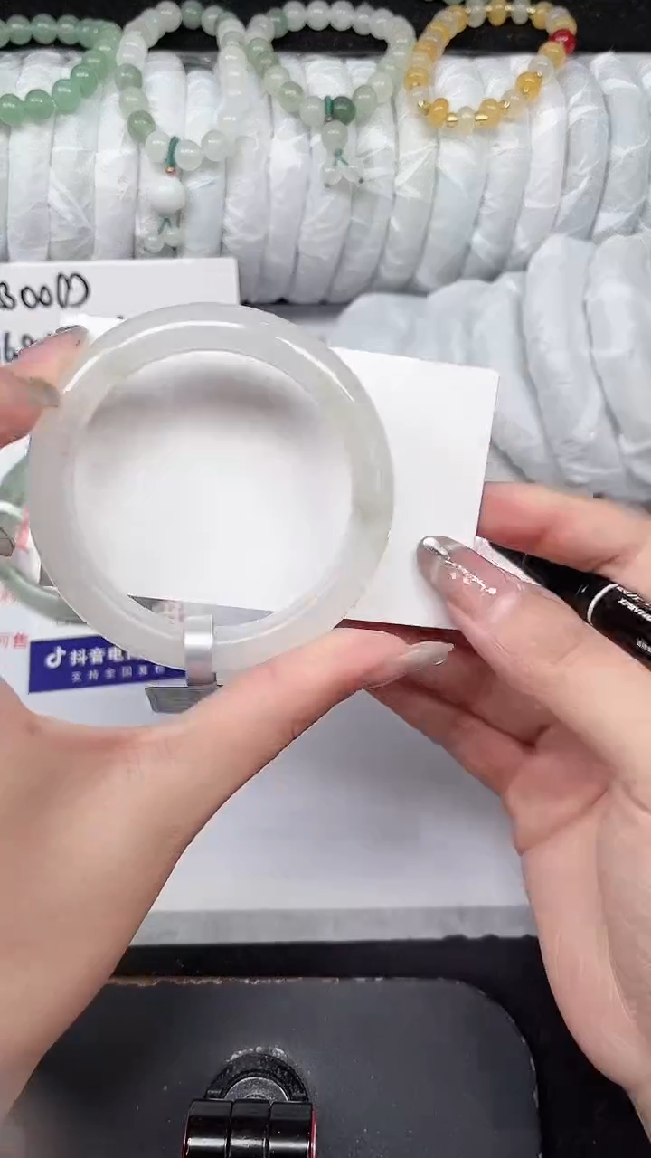 未镶嵌手镯石英质玉313-52/53