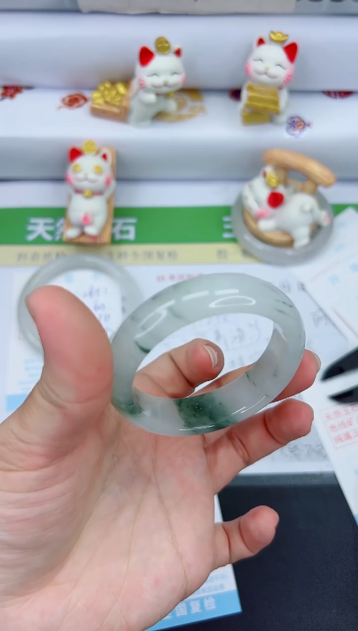 【闪购商品】石英质玉手镯未镶嵌2652-
