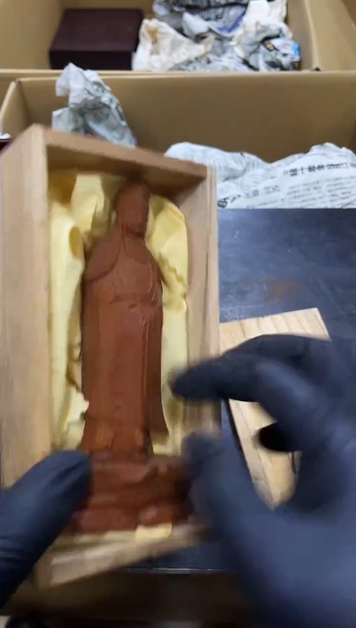如图所示 阁集工艺品