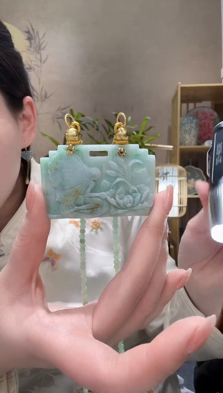 【闪购商品】翡翠颈饰未镶嵌吊坠