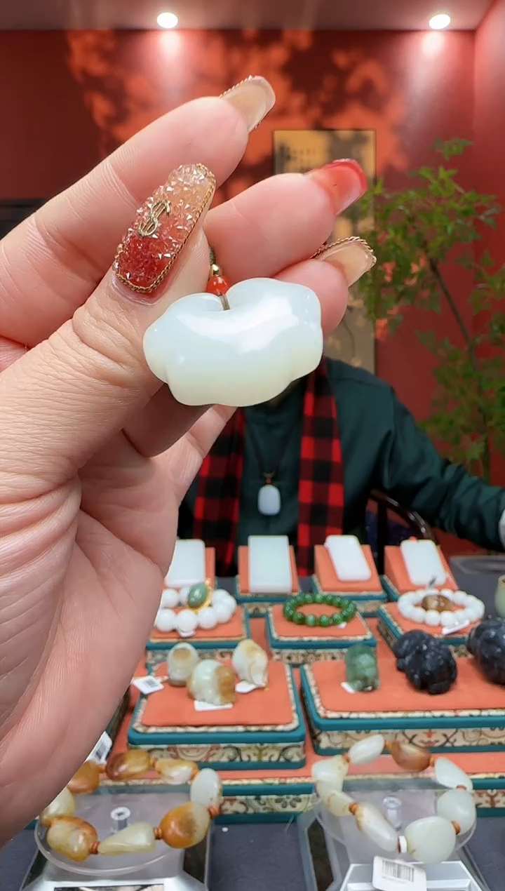 【闪购商品】和田玉吊坠未镶嵌吊坠