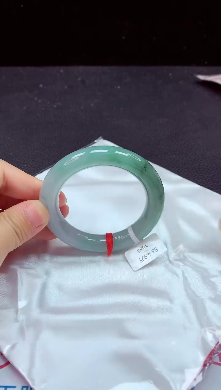 【闪购商品】翡翠手镯未镶嵌手镯53