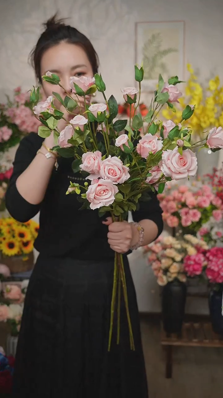 5支粉色月季仿真花